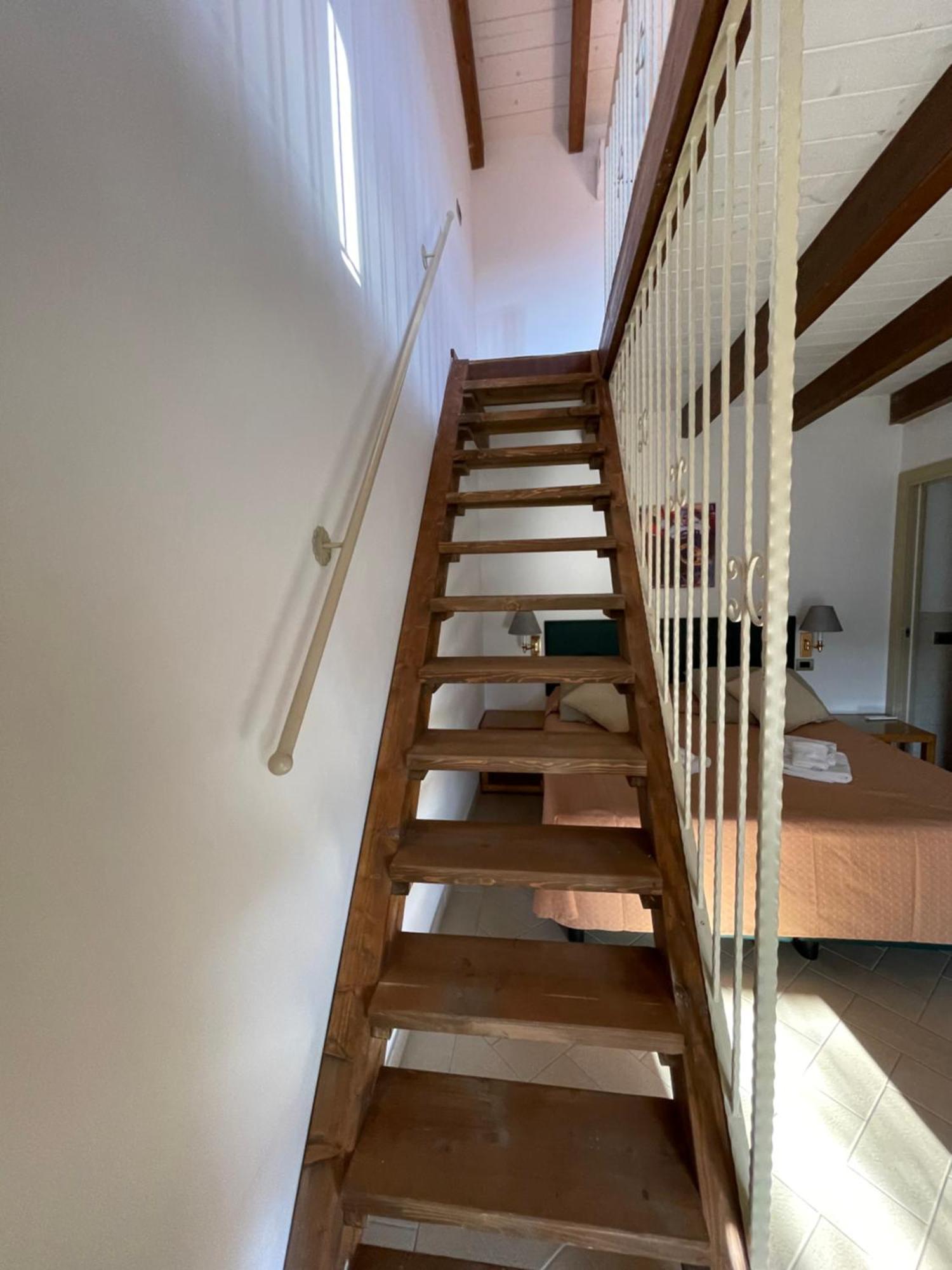 Agriturismo Bed And Breakfast Tanca Taroni Telti Экстерьер фото