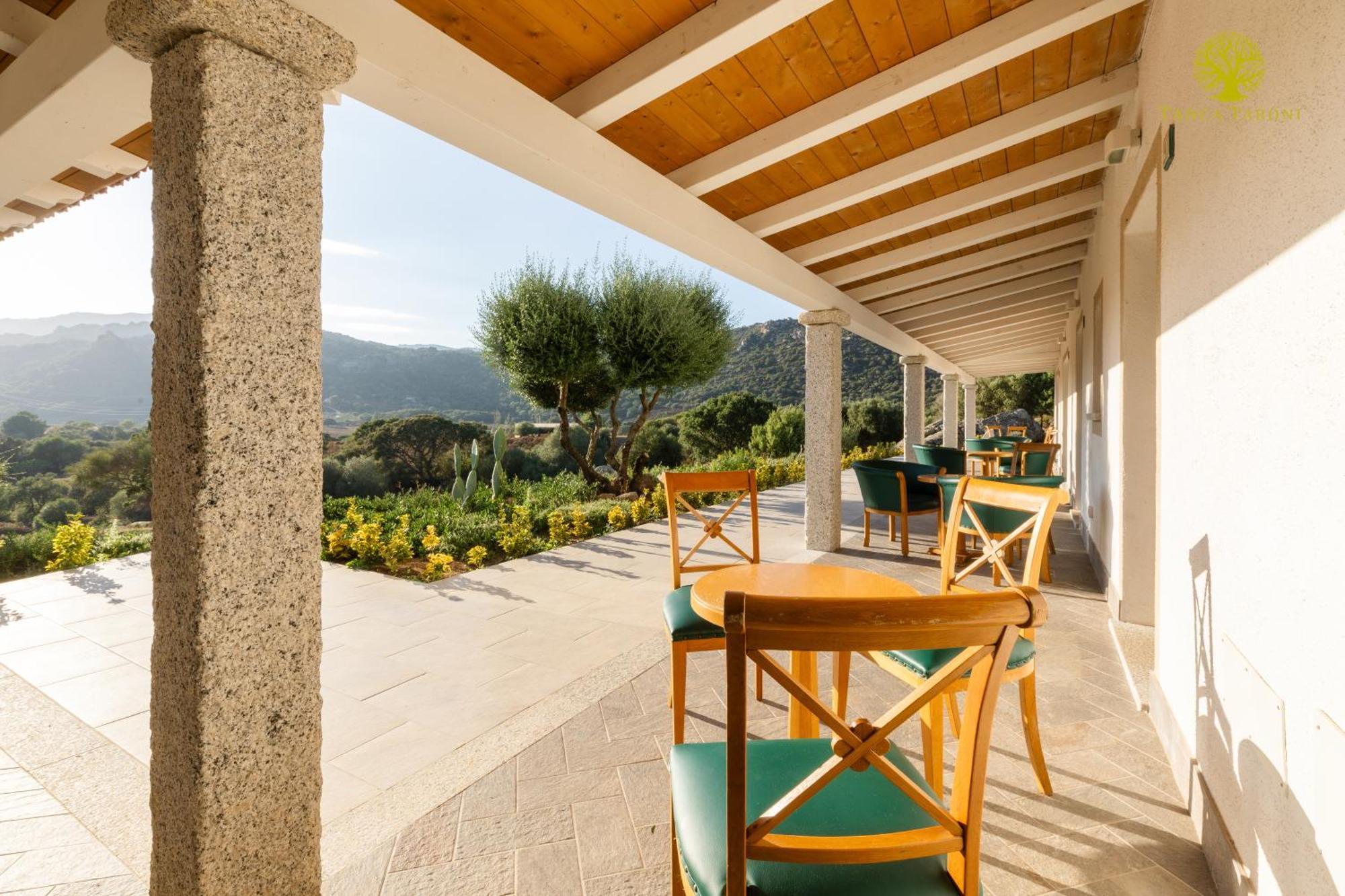Agriturismo Bed And Breakfast Tanca Taroni Telti Экстерьер фото