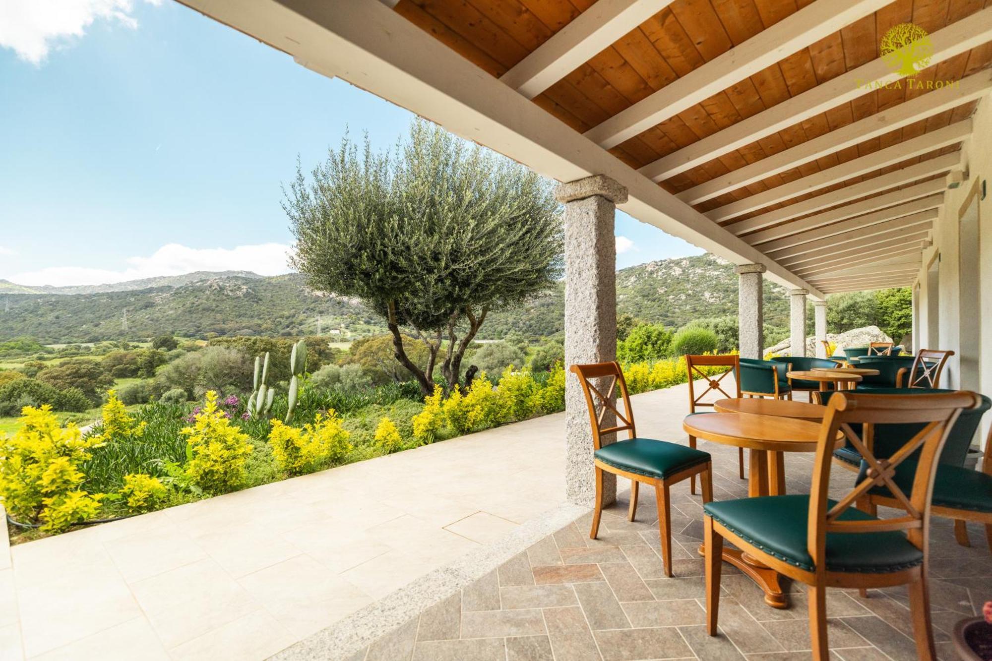 Agriturismo Bed And Breakfast Tanca Taroni Telti Экстерьер фото